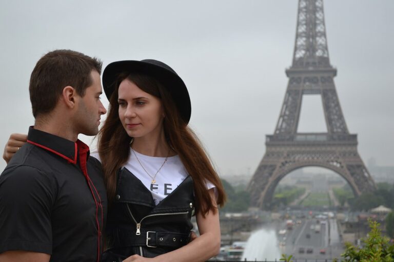 Citations romantiques illustrant l'amour en français