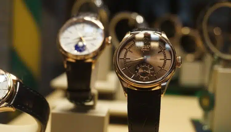 3 porte-montres élégants pour compléter votre collection