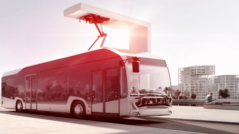Véhicules électriques et transports en commun écologiques en milieu urbain
