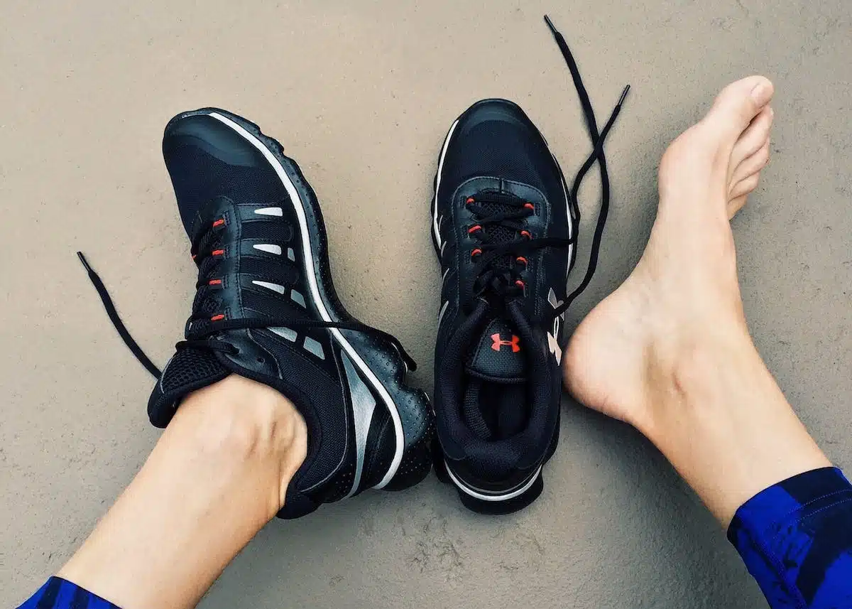 baskets  pieds