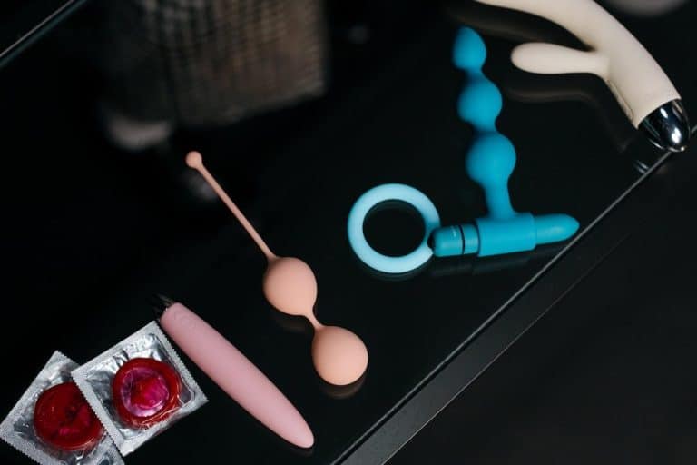 Différents types de vibromasseurs avec leurs caractéristiques et conseils d'utilisation