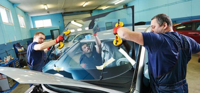 Avantages de faire remplacer son pare-brise par un expert