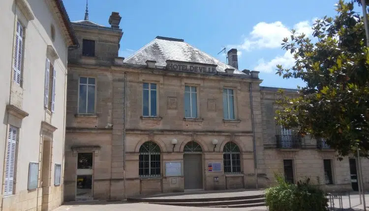 Mairie à Saint-André-de-Cubzac
