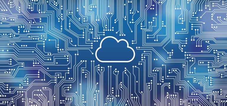 Serveur web configuré sur un ordinateur avec Apache et PHP