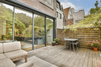 Installer une véranda à Rodez sans perdre en performance énergétique