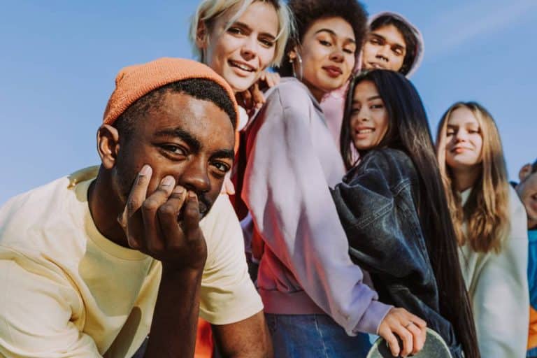 Changement de style : comprendre la tendance du streetwear
