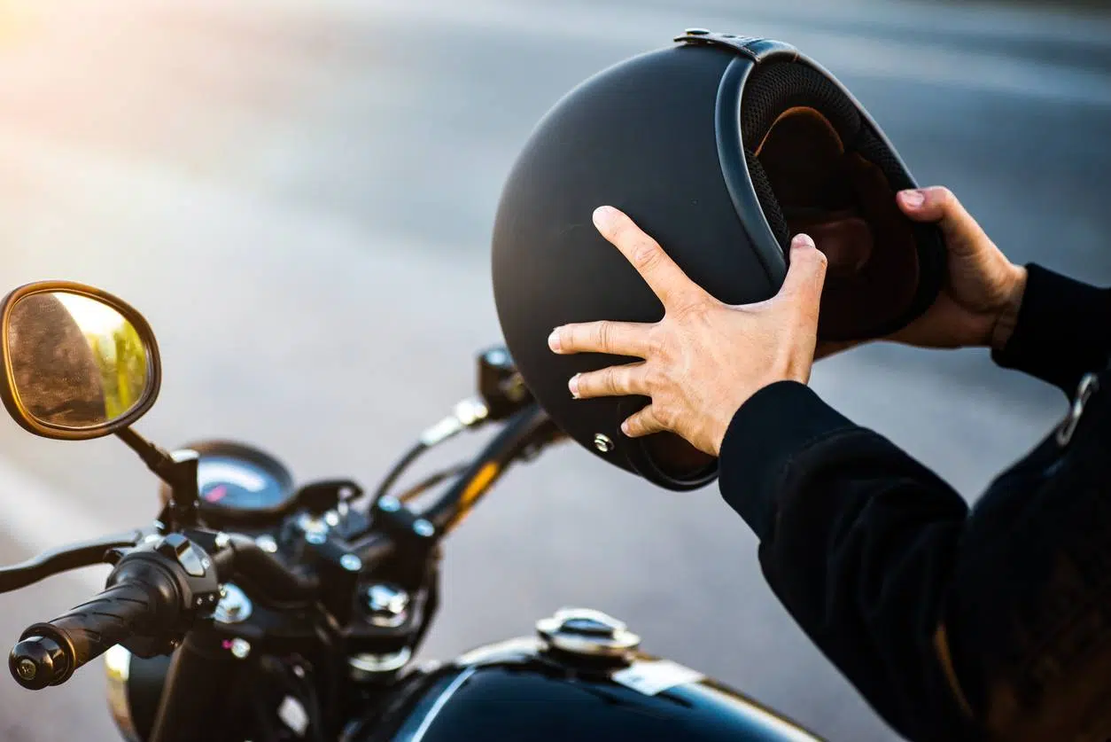 quand changer de casque de moto ?