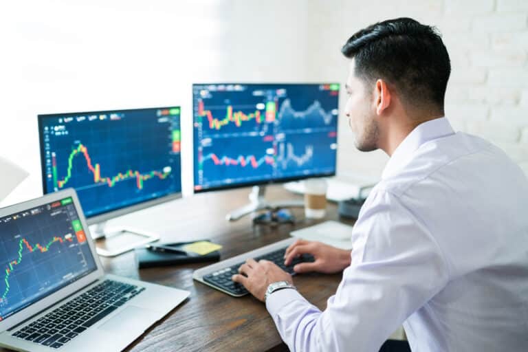 Salaire d'un trader au Canada et style de vie associé