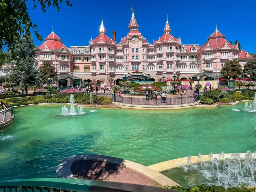 Disneyland Paris hôtel réservation billets séjour